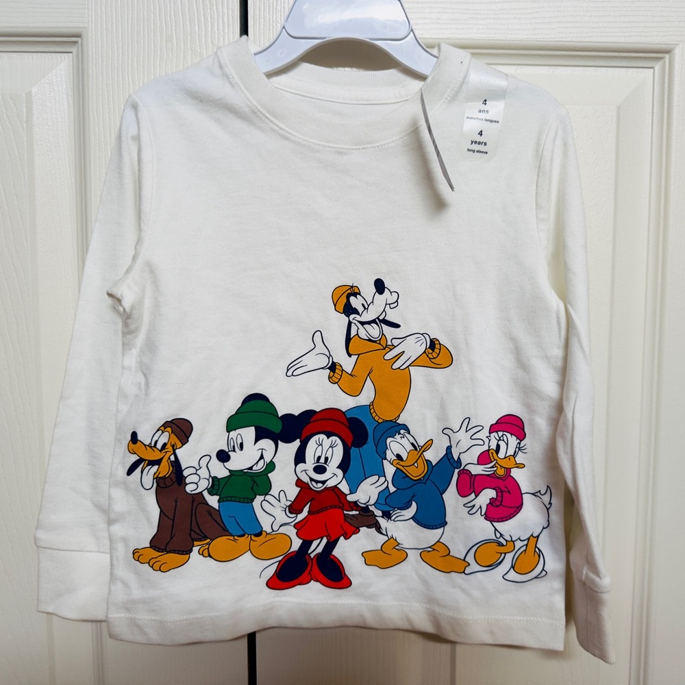 Brand new GAP Disney Long Sleeve Tee kids size 4T
